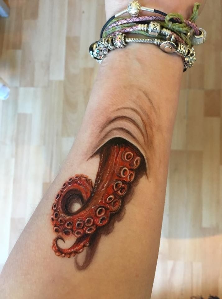 Tentacle Curl Peekaboo Tattoo Design