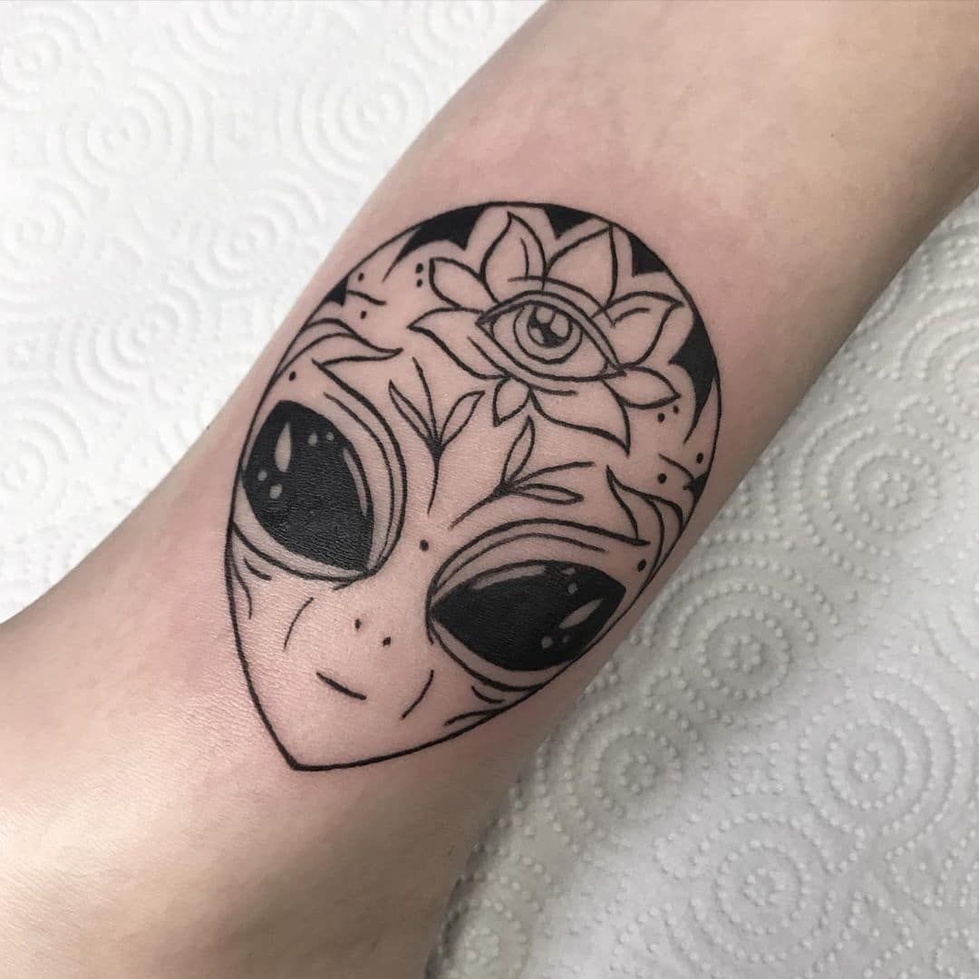 Spiritual Alien Linework Tattoo, a tattoo design rendered in bold traditional.
