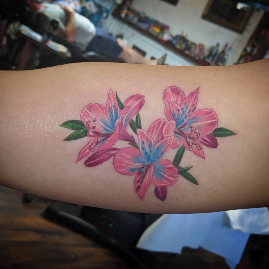 Vibrant alstroemeria tattoo showcasing floral beauty Tattoo Design