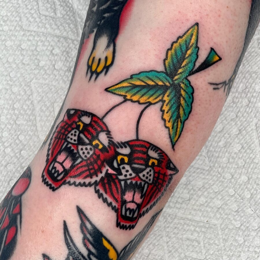 Bold Americana-inspired tattoo of roaring tigers Tattoo Design