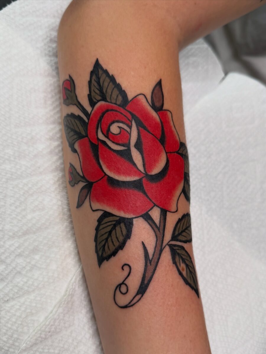 Bold Red Rose Americana Tattoo Design Tattoo Design