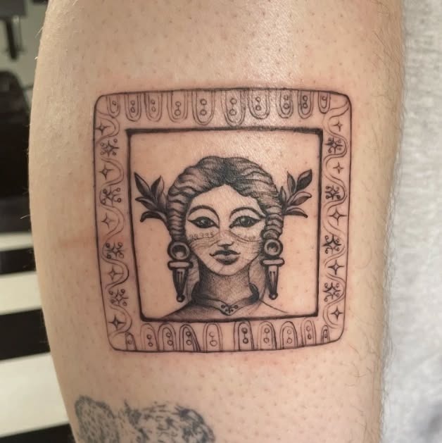 Elegant vintage-inspired tattoo designs on hands Tattoo Design