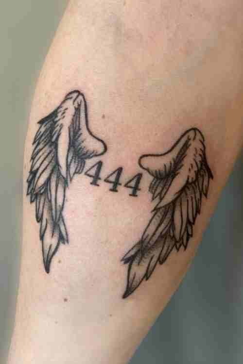 Here, 444 is framed with elegant angel wings that curve gently around the numbers like a soft hug from above.