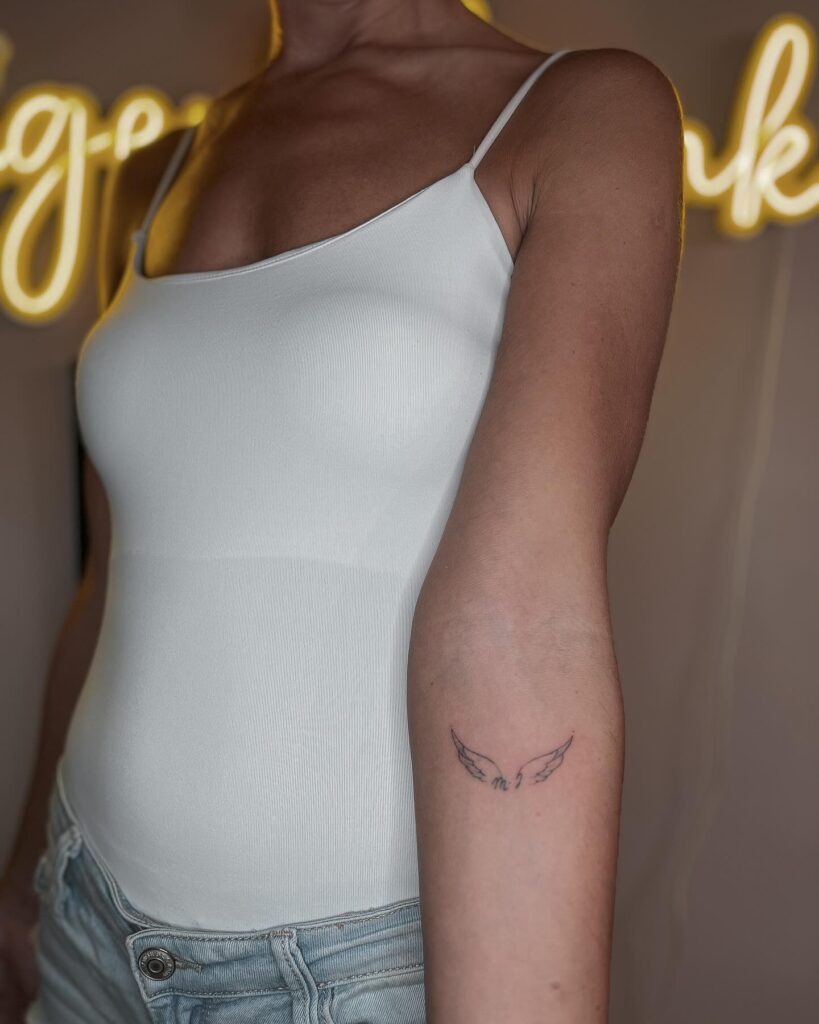 Minimalist Angel Wings Tattoo Tattoo Design