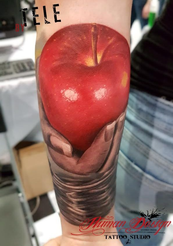 Realistic Red Apple Tattoo Tattoo Design