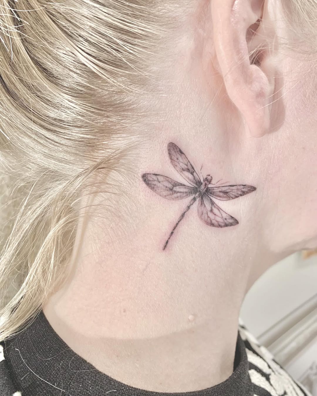 Elegant Dragonfly Tattoo on Neck Tattoo Design