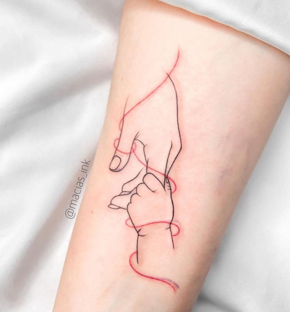 Red Thread Baby Hand-Holding Tattoo Tattoo Design