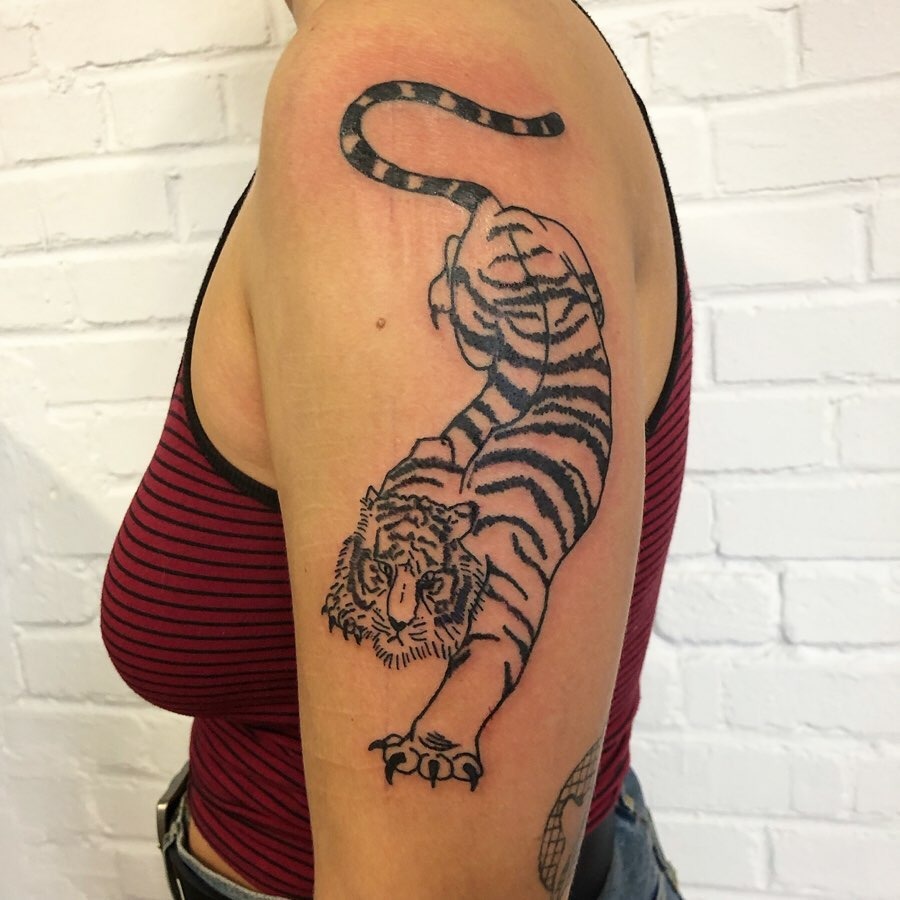 Crawling Tiger Arm Tattoo Tattoo Design