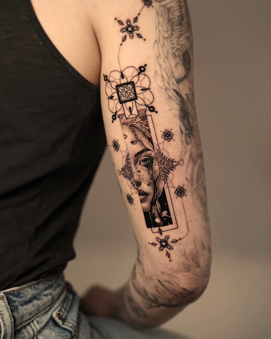 Elegant silhouette tattoos showcasing love and beauty Tattoo Design