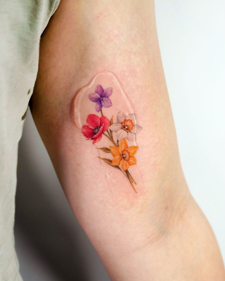 The design centers on stunning floral with imagery that reads clearly at a glance.