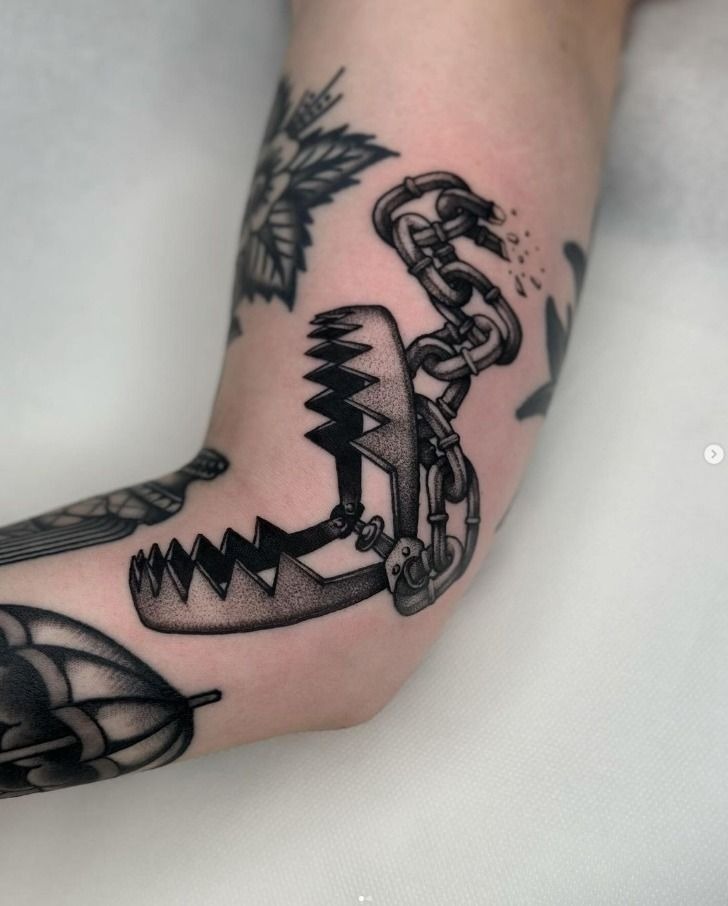 Melting Skull Tattoo Tattoo Design