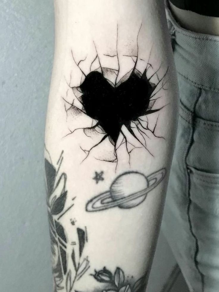Minimalist Bee Tattoo Tattoo Design
