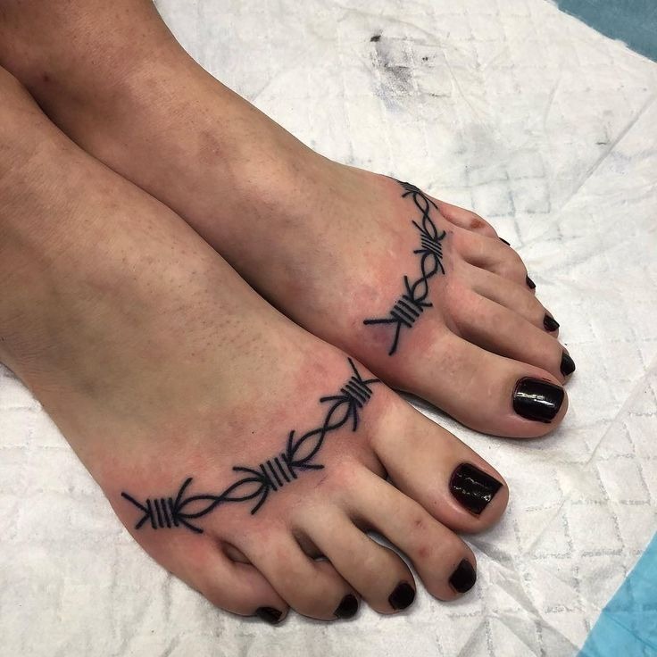 Twin Barbed Wire Toe Bands Tattoo Design