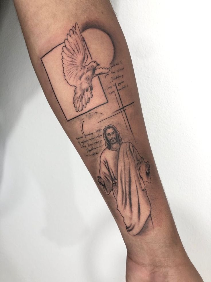 Crowned Christ with Crosses and Cloth Tattoo Design