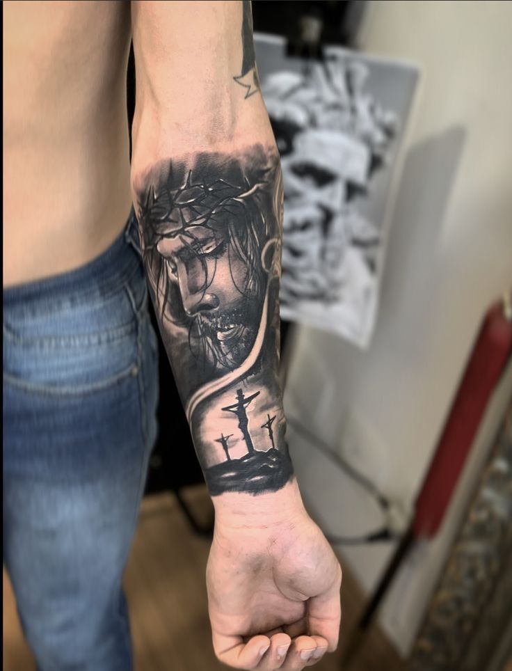 Sacred Heart of Jesus with Crown Tattoo Design