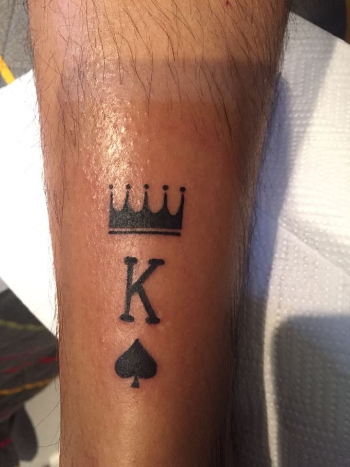 Classic King Card Minimal Tattoo Design