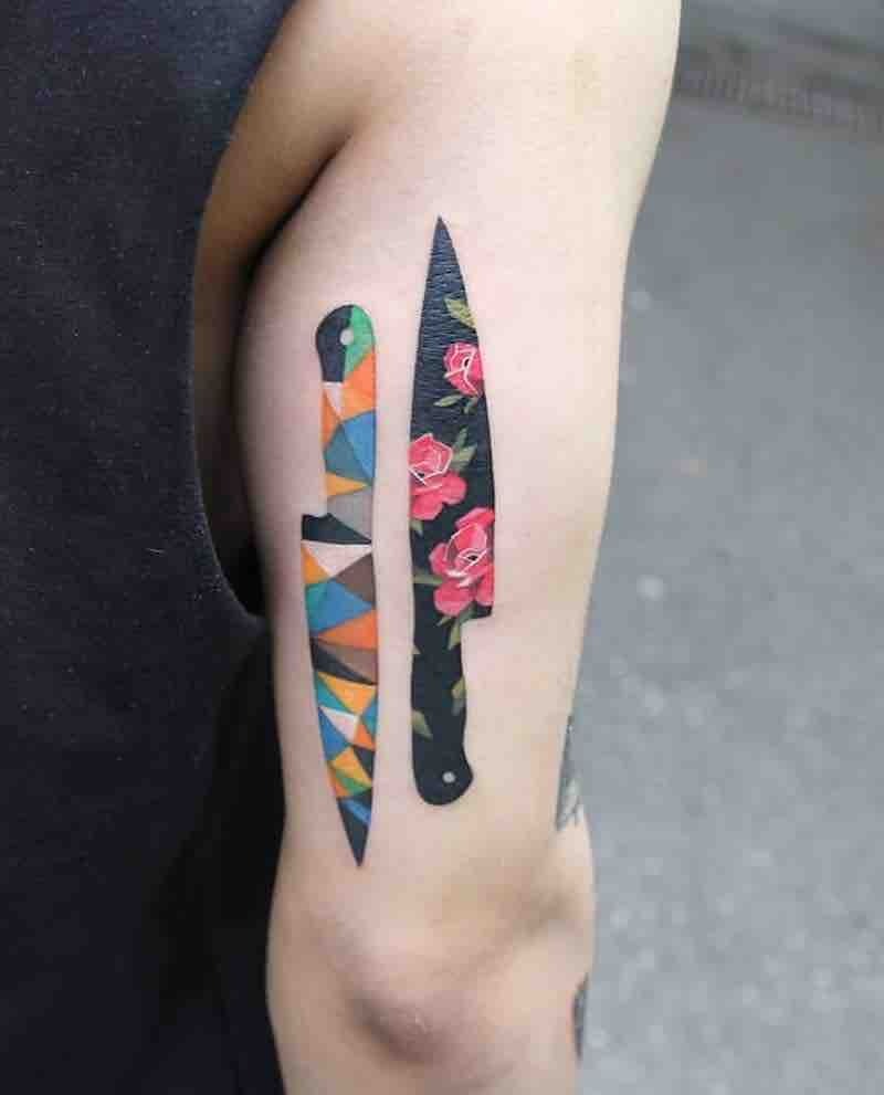 Bold Traditional Knife Tattoo Tattoo Design
