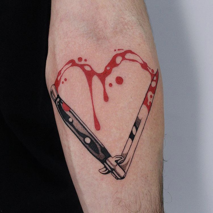 Heart-Shaped Knife Tattoo Tattoo Design