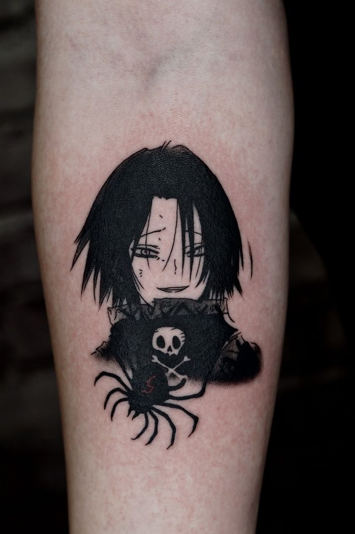 Hanging Spider Tattoo with Crown Thorns Tattoo Design