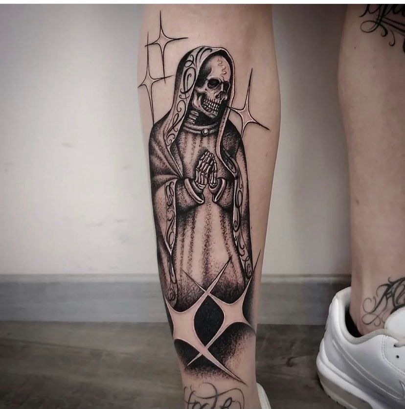 Praying Santa Muerte Leg Tattoo With Star Details, a tattoo design rendered in clean detailed linework for the hand.