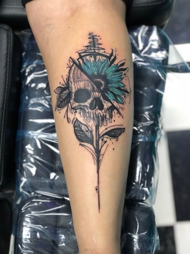Skull and Sunflower Tattoo Tattoo Design