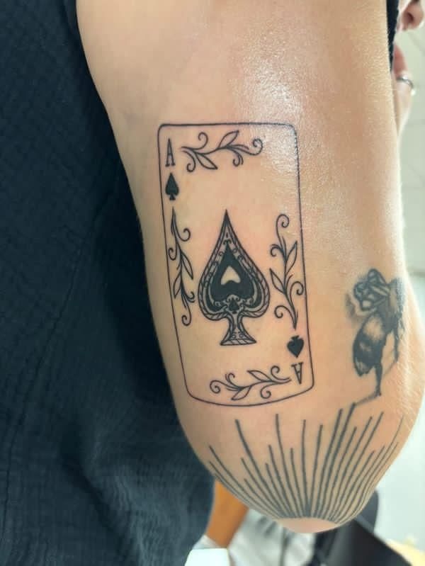 Crowned King of Spades Design Tattoo Design