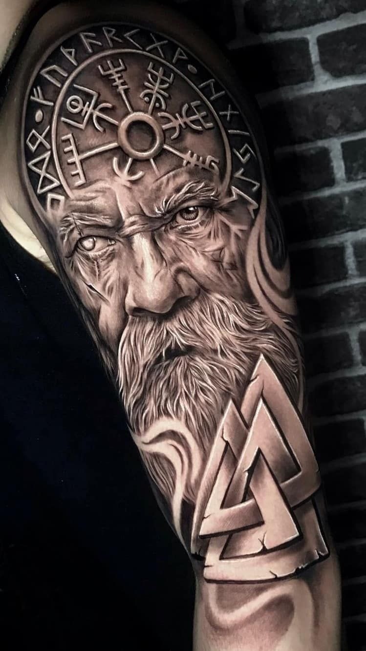 Odin-Inspired Vegvisir and Valknut Sleeve Tattoo Design