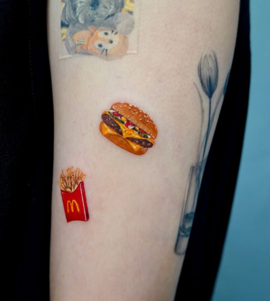 Deliciously detailed burger and fries tattoo art Tattoo Design