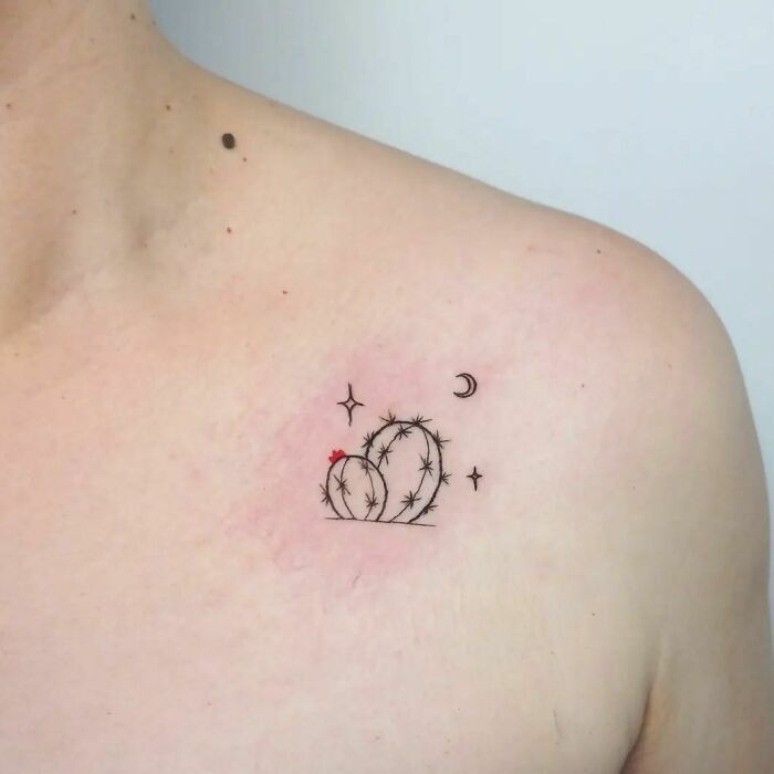 Celestial Minimalist Amigas Tattoo Design