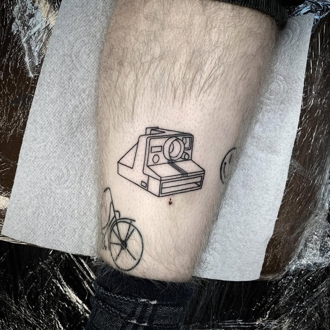 Minimalistic camera tattoo with vintage vibes Tattoo Design