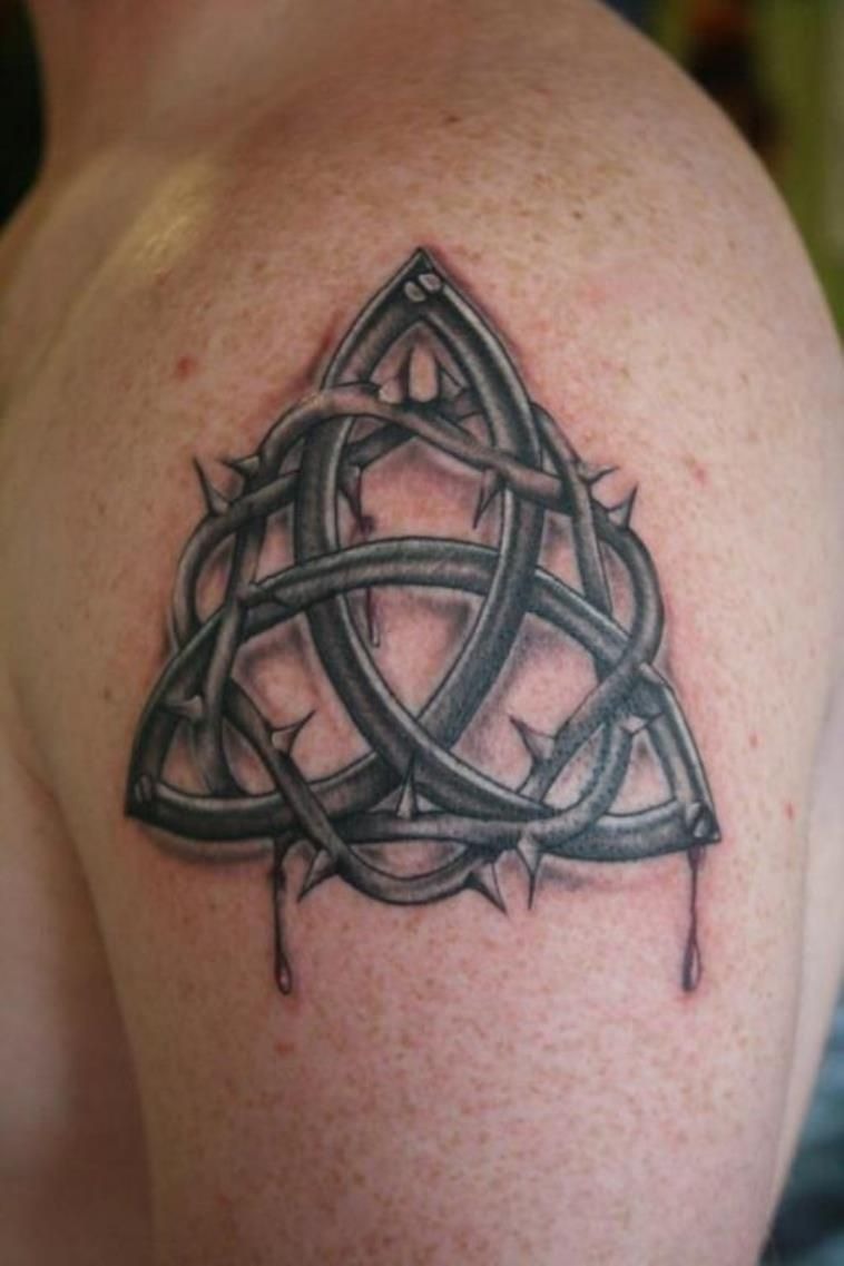Celtic Flower-Knot Thigh Design Tattoo Design