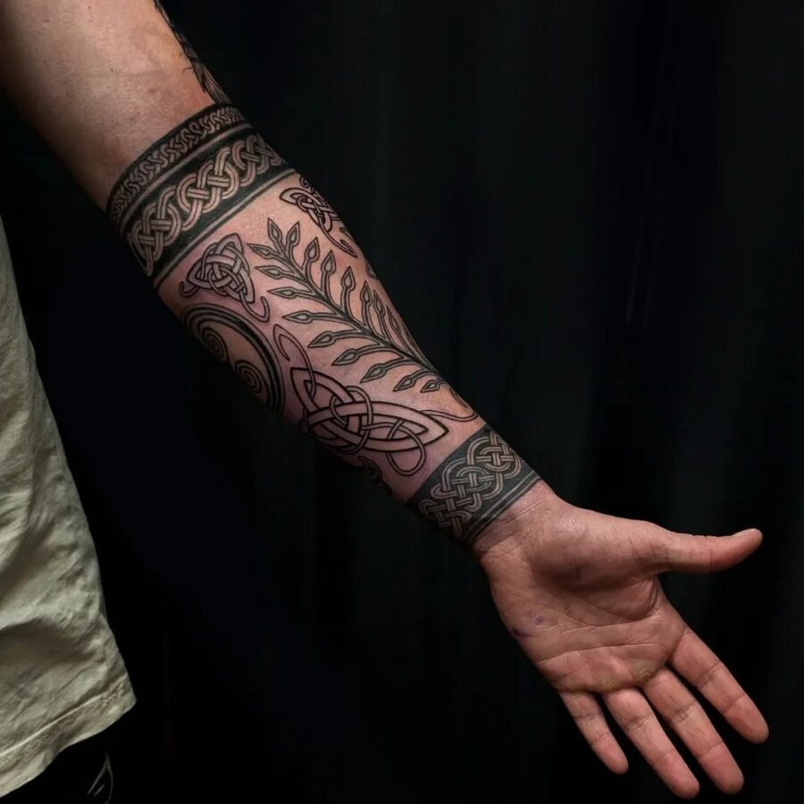 Intricate Celtic Patterns on the Forearm Tattoo Design