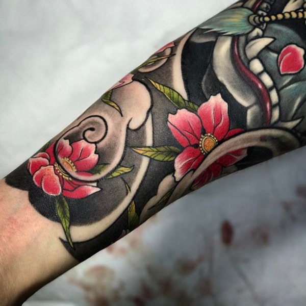 The Old-Style Flowers with Dragon Tattoo Design