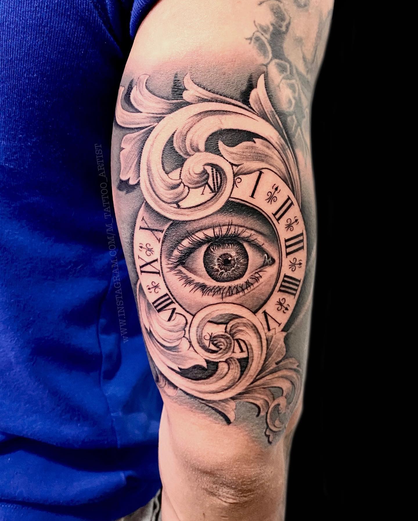 Eye Inside Clock Tattoo Tattoo Design