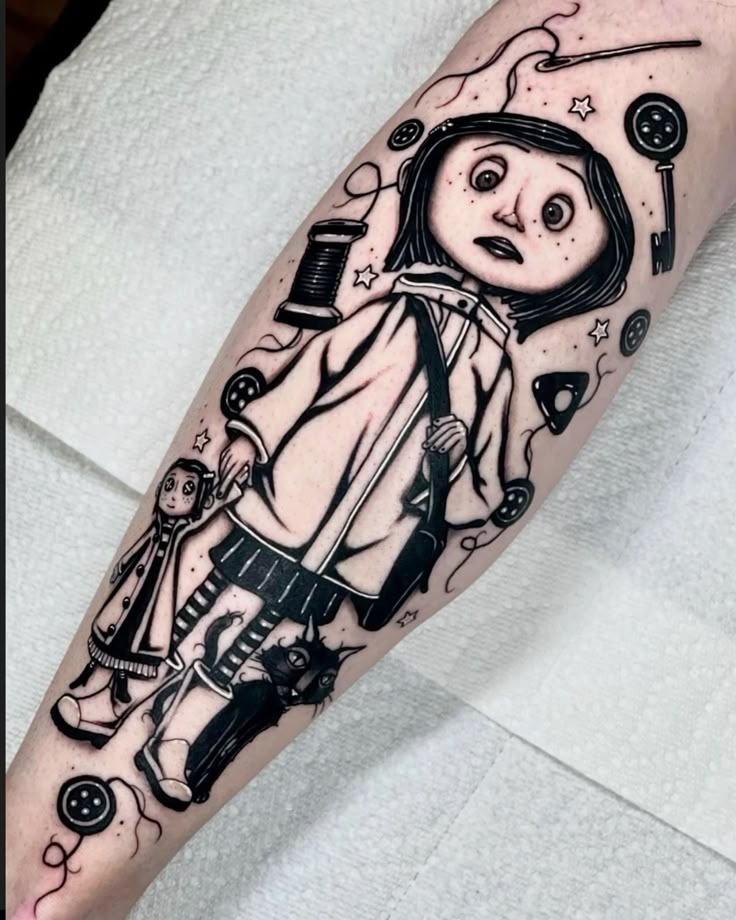 Sensitive Spider Hand and Key Tattoo Tattoo Design