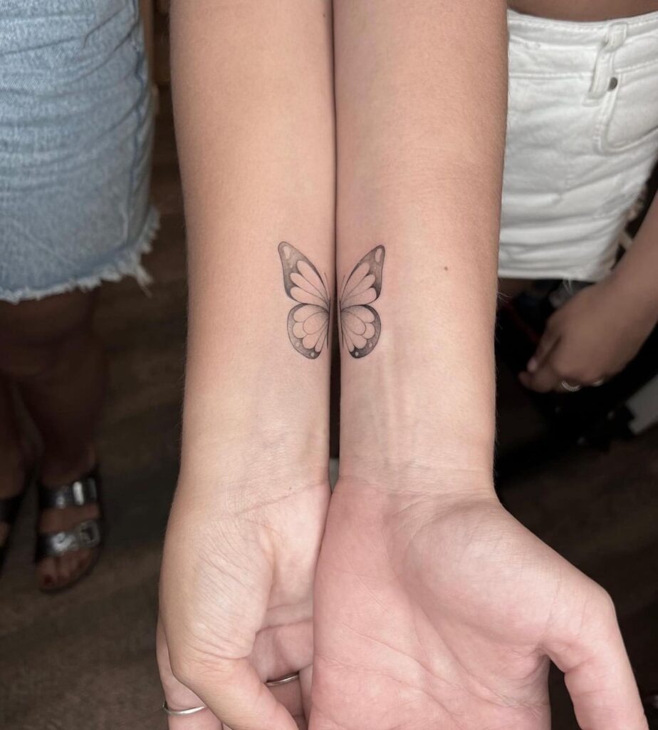 Heartbeat Line that Forms a Complete Heart Tattoo Design