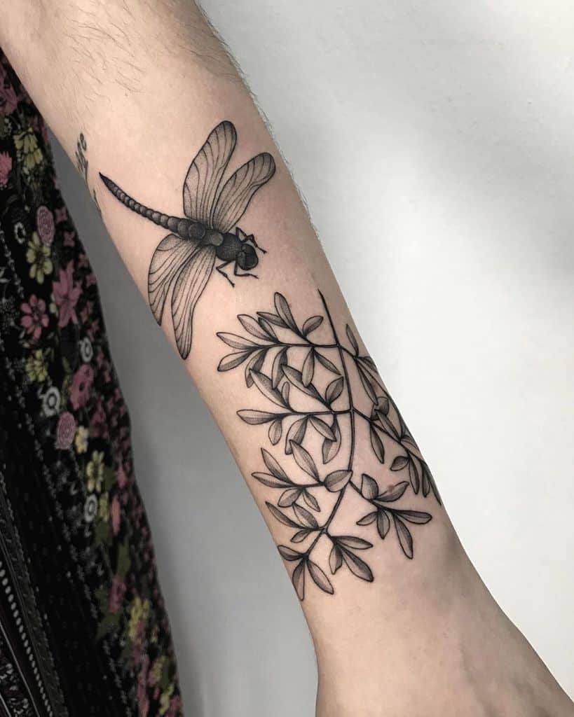 Triangular Center Dragonfly Tattoo Design for Hope Lovers Tattoo Design
