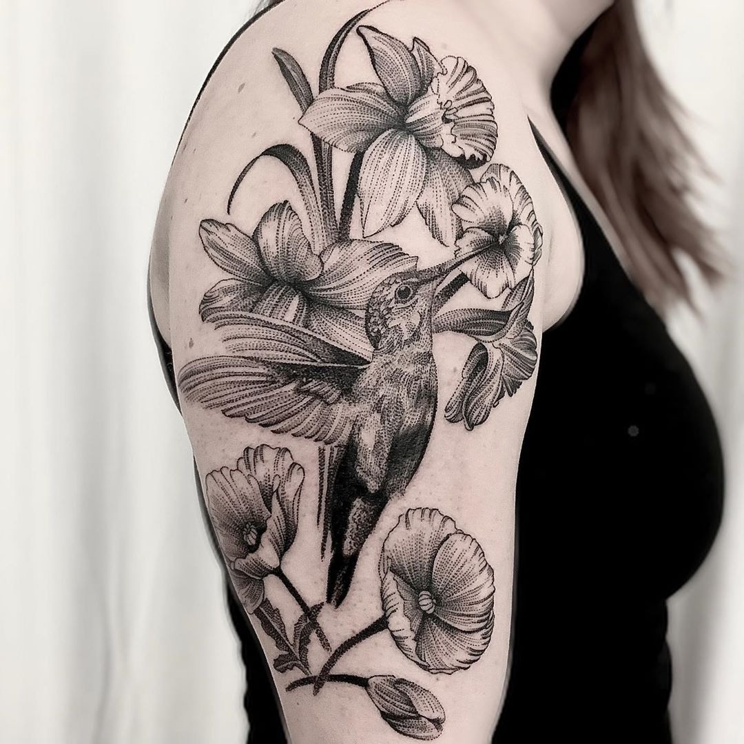 Black & White Daffodils and Hummingbird Tattoo Tattoo Design