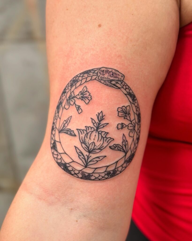 Fine Line Ouroboros Armband Tattoo Tattoo Design