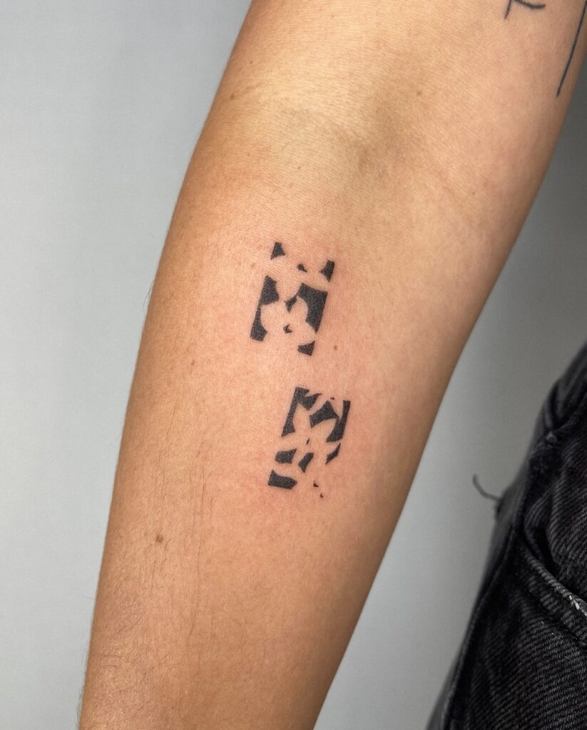 Fragmented Motion Stick and Poke Tattoo Tattoo Design