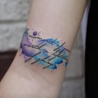 This design combines the ethereal appeal of watercolor art with the profound impact of words.