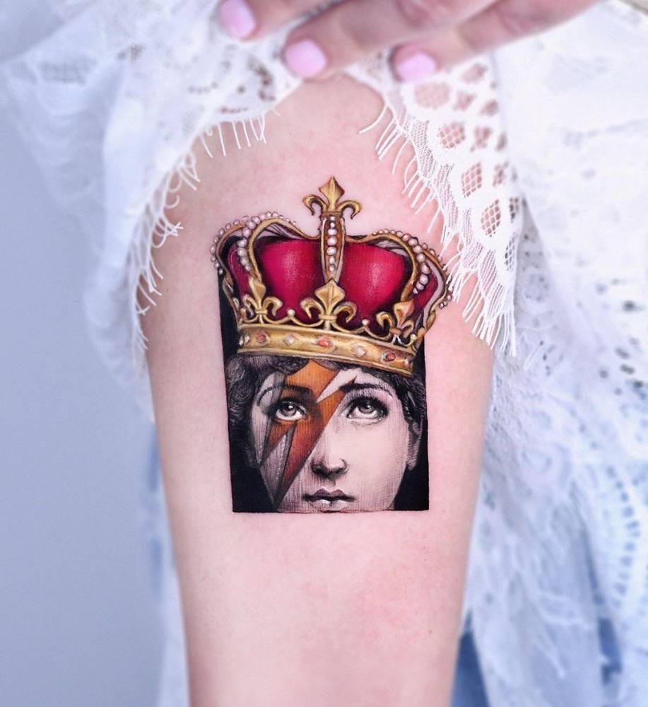 Cartoonish Crown with Heartshaped Peaks Tattoo Design Tattoo Design