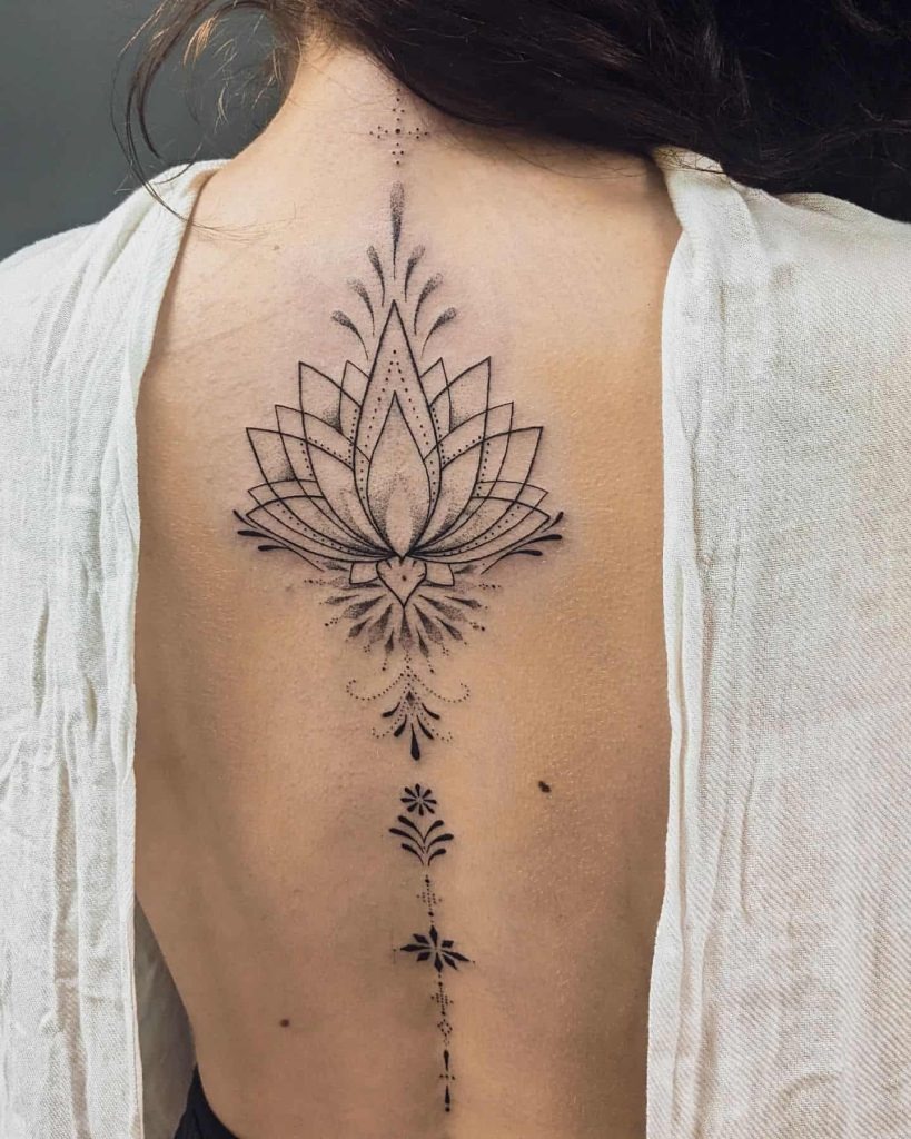 Feminine and Nature-Inspired: A Delicate Design Tattoo Design