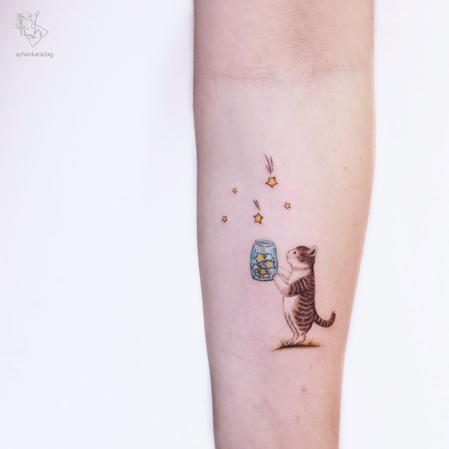 Start-Catching Kitty Tattoo Is Everything Tattoo Design