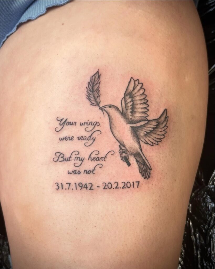 Papá Chest Tattoo with Heart and Date Tattoo Design