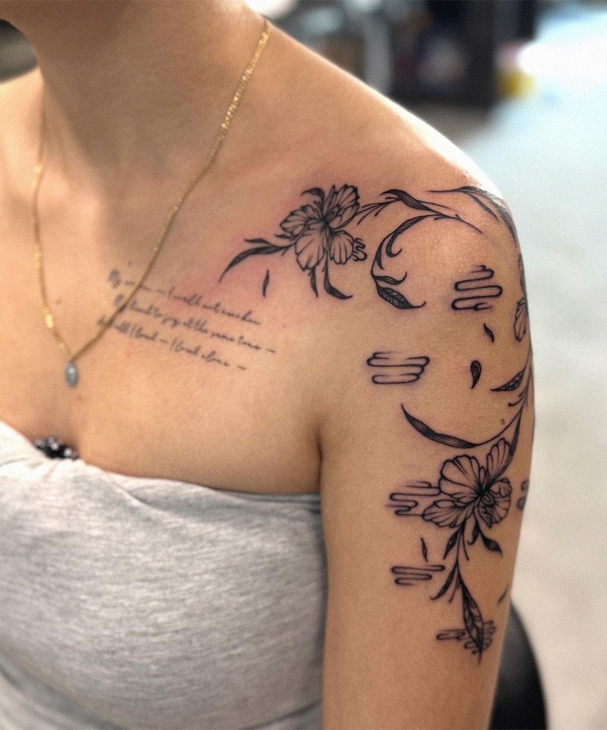 Abstract Daffodil Shoulder and Upper Arm Design Tattoo Design