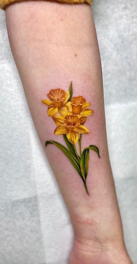 Tiny Realistic Golden Daffodil Cluster Tattoo Design