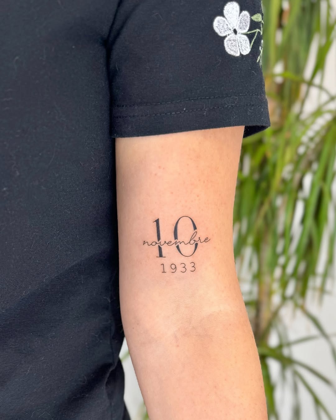 Elegant date tattoo capturing a memorable moment Tattoo Design