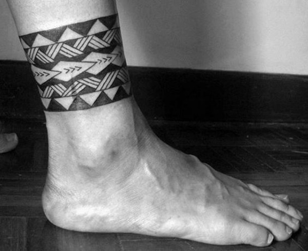 Band Made of Multiple Patterns in Black Tattoo Design