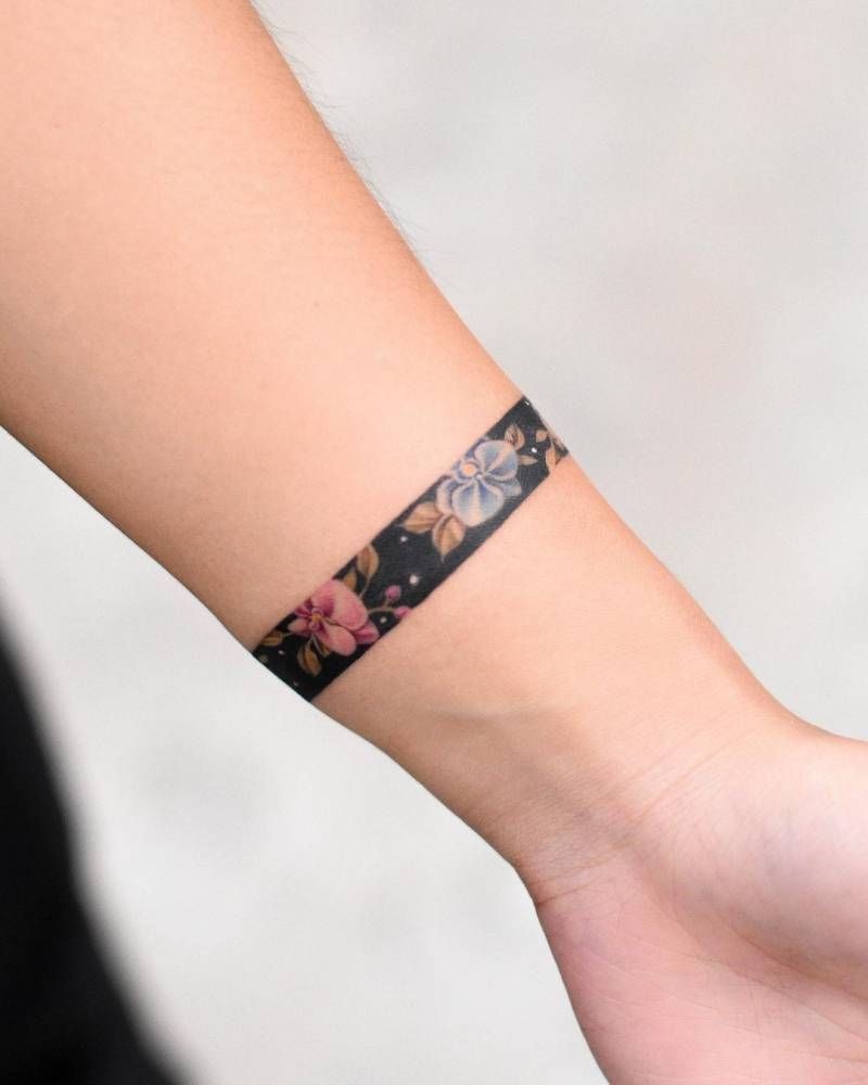 Slim Floral Color Wristband Tattoo Design
